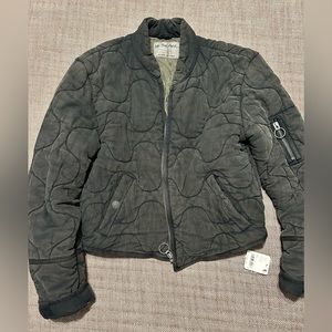 Free People XS “Aura Liner”. Black/grey. Brand new.